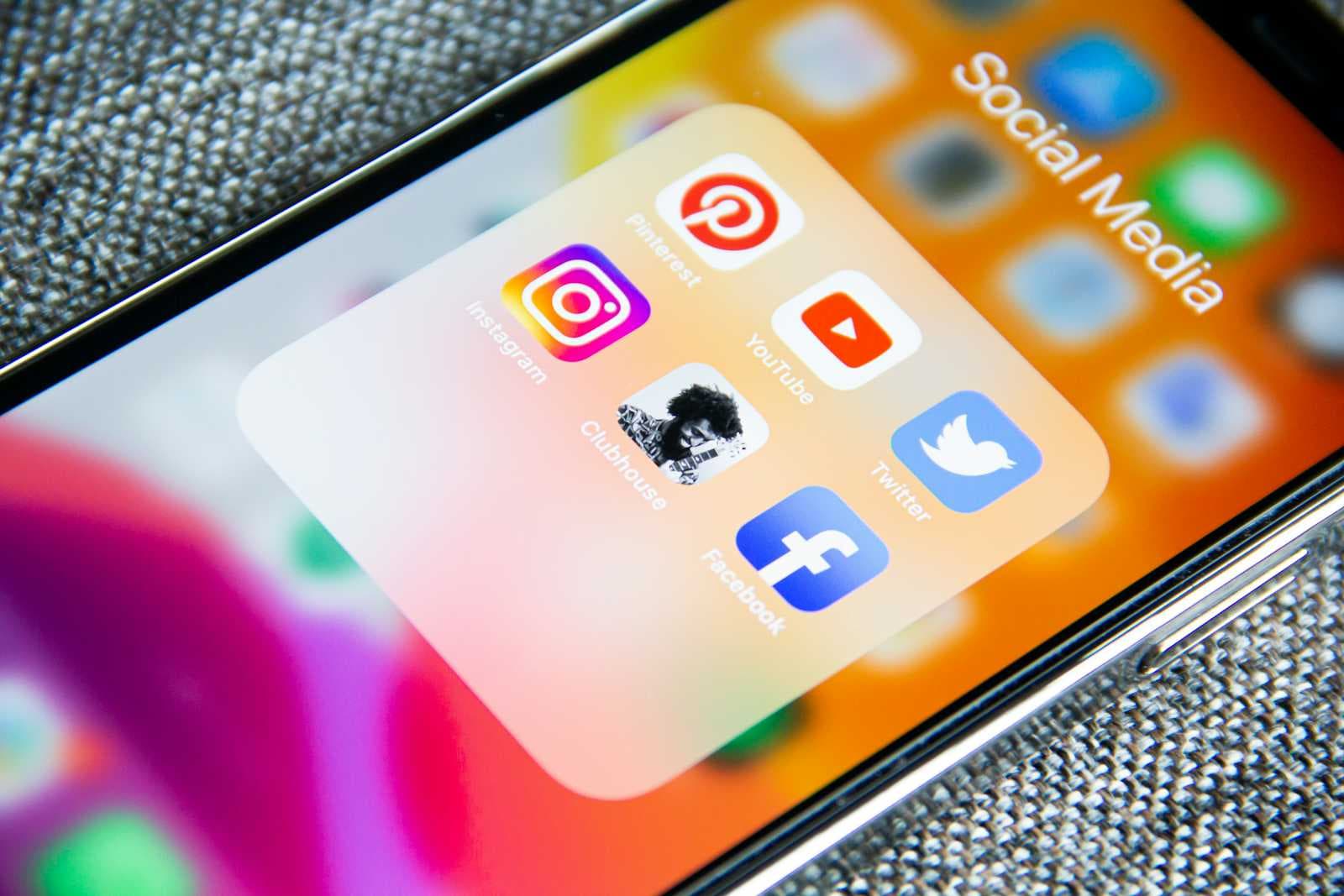 How to go viral on social media like Top Creators Using A/B Testing